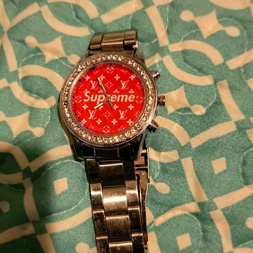 LV watch.Beautiful red time piece.